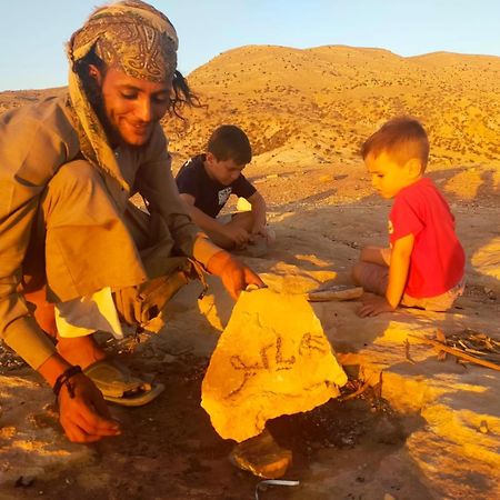 Little Petra Heritage Village ワディ・ムーサ エクステリア 写真