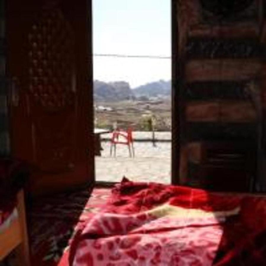 Little Petra Heritage Village ワディ・ムーサ エクステリア 写真