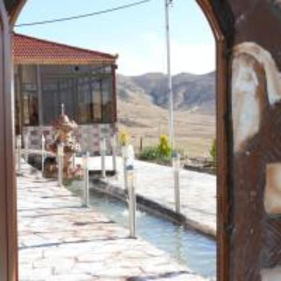Little Petra Heritage Village ワディ・ムーサ エクステリア 写真
