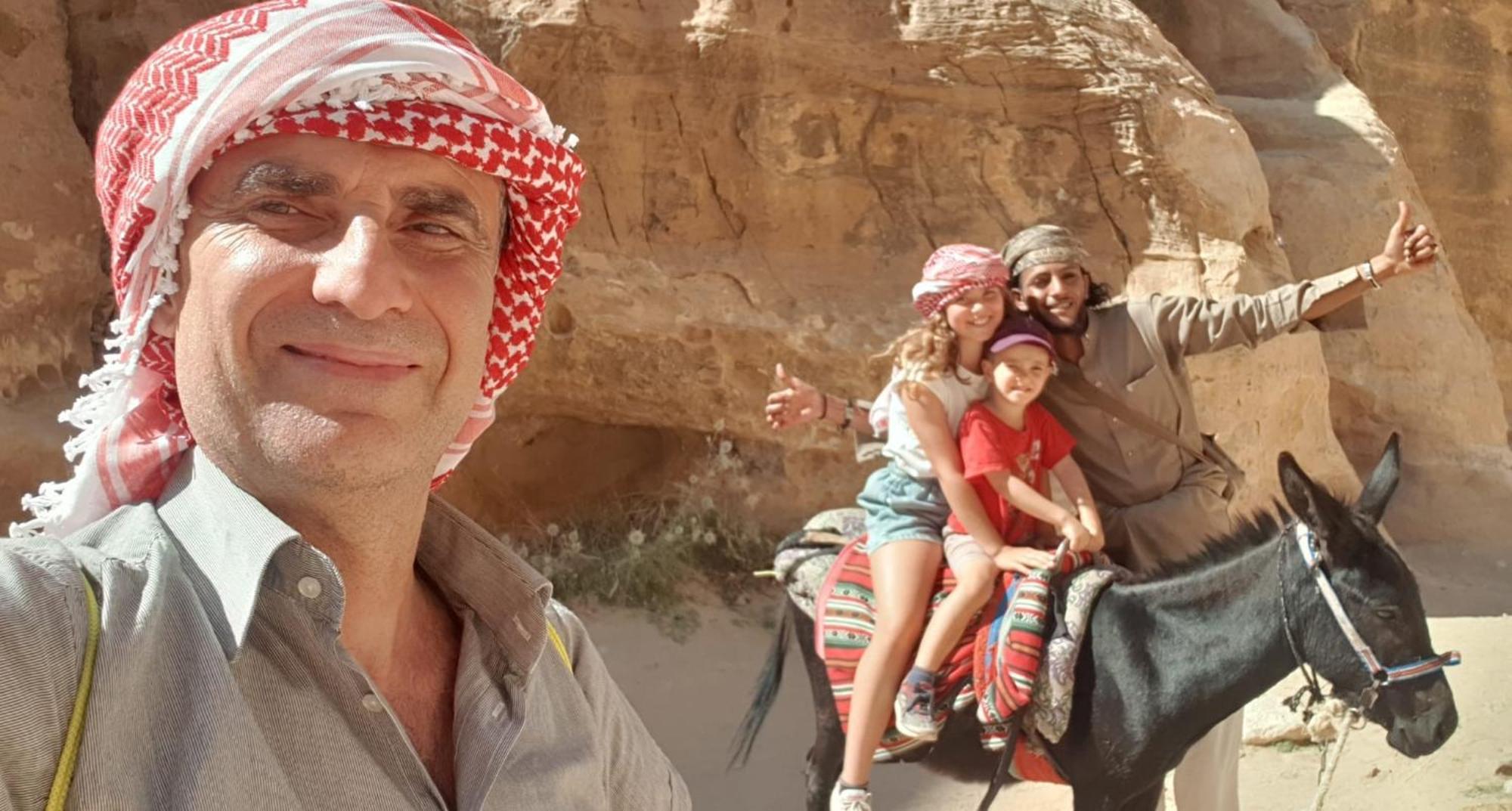 Little Petra Heritage Village ワディ・ムーサ エクステリア 写真