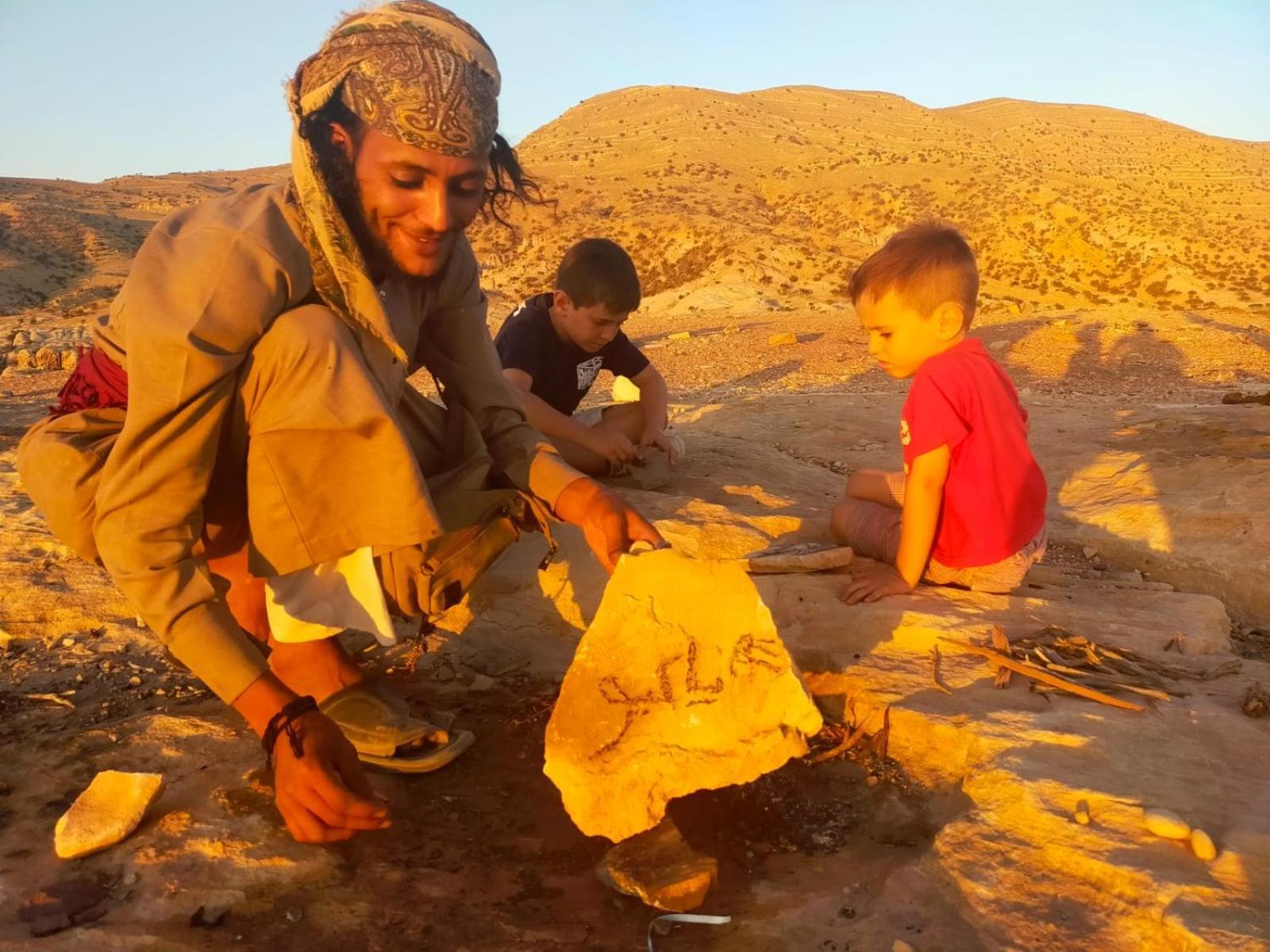 Little Petra Heritage Village ワディ・ムーサ エクステリア 写真