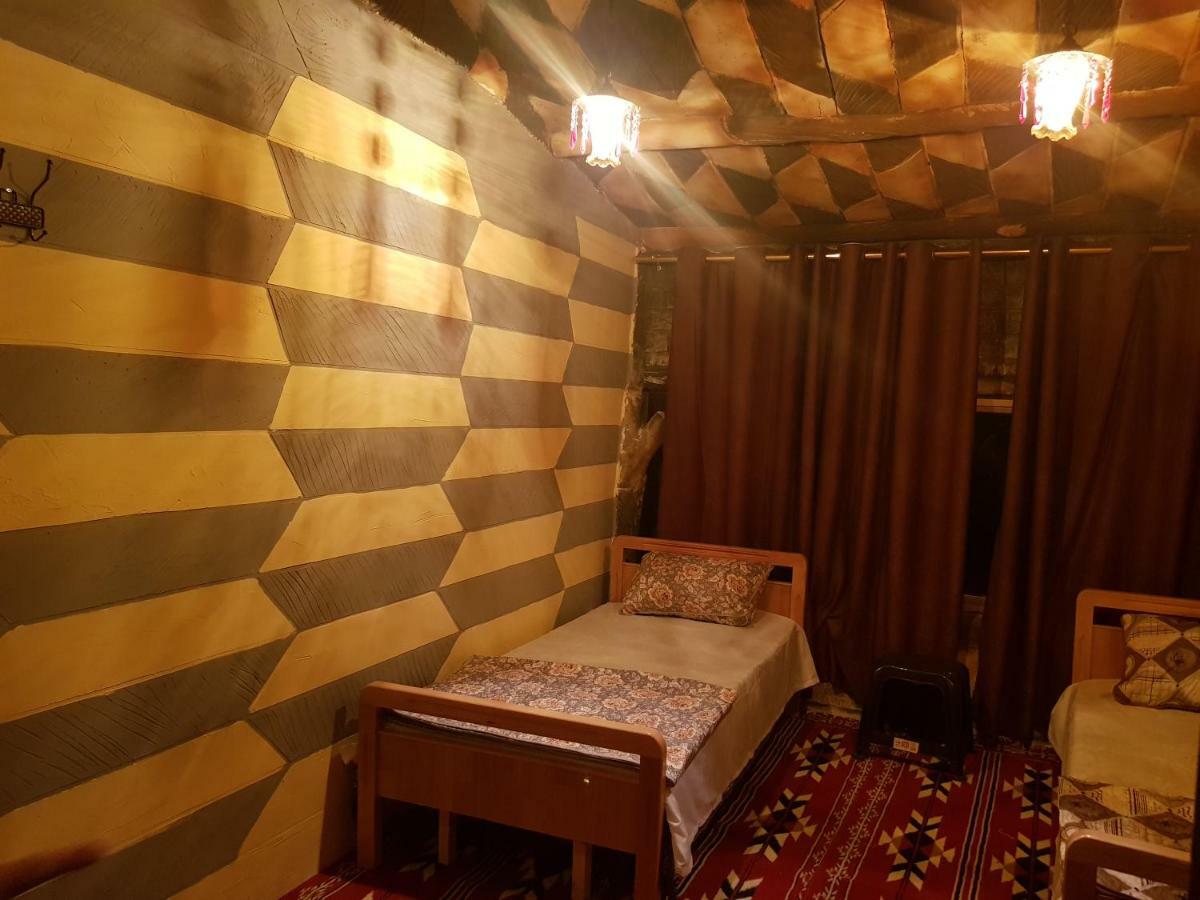 Little Petra Heritage Village ワディ・ムーサ エクステリア 写真