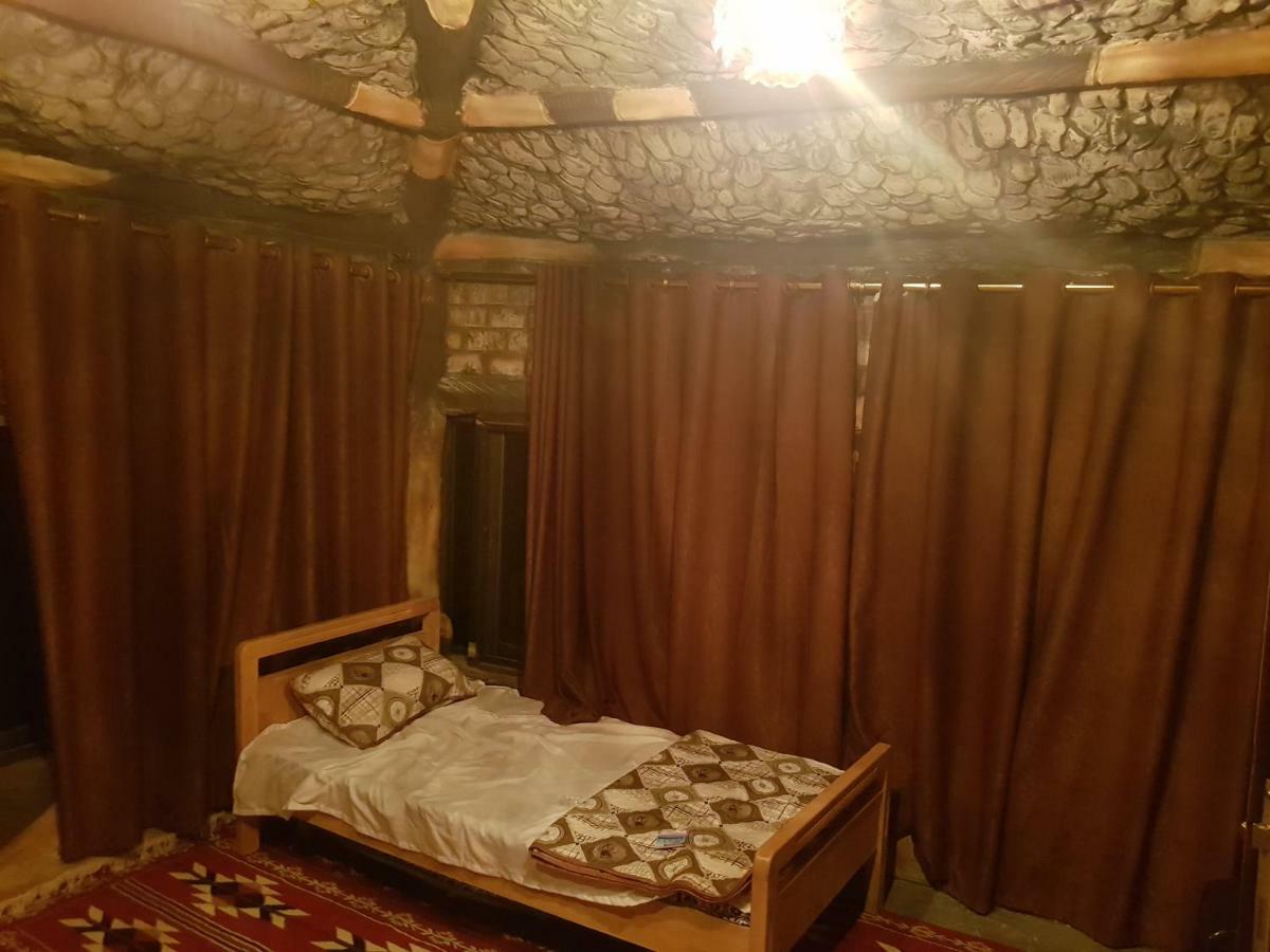 Little Petra Heritage Village ワディ・ムーサ エクステリア 写真